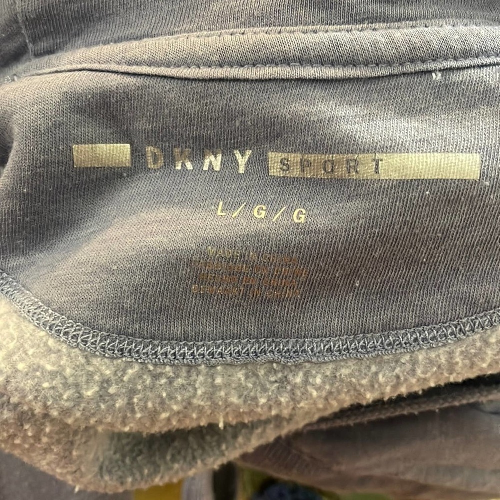 DKNY Hoodie size large - Picture 5 of 8